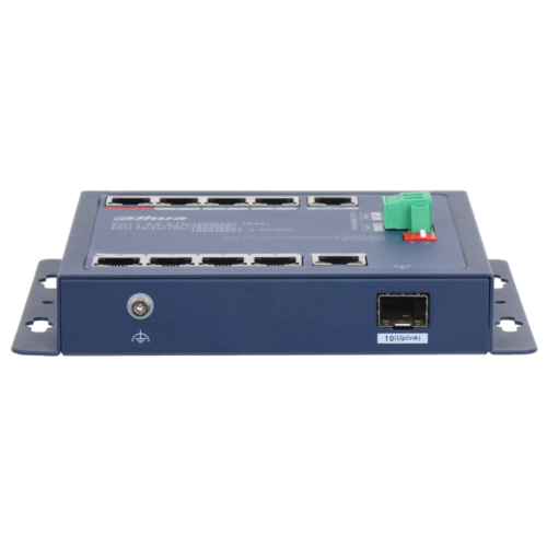 CHS4110-8ET-90-F - Switch cloud managed con 10 porte (8 PoE 10/100 Mbps <90 W + 1 Gigabit 10/100/1000 Mpbs uplink + 1 RJ-45 10/100/1000 Mbps / SFP 1000 Mbps uplink (combo) capacità switching 5.6 Gbps, rate inoltro pacchetti 4.17 Mpps, alimentatore incluso
