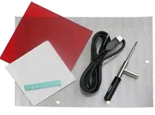 OSID-INST Notifier Kit di Installazione. Include: Strumento di allineamento a Laser (OSP-002), filtri di test (OSP-003), cavo x PC (OSP-001), panno per pulizia, manuale