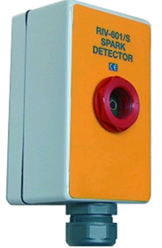 RIV-601/S Notifier Rivelatore ottico di scintilla sensibile alle radiazioni infrarosse emesse da corpi incandescenti in movimento. Dotato di relè d'uscita, il quale si attiverà per scintille di 1 mm a mezzo metro. Diseccitazione del relè d'allarme dopo un