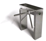 LTT-303 Tansa - Tornello tripode a doppia gamba, acciaio inossidabile qualità AISI 304, struttura e braccia in alluminio lucidato, dimensioni - 84 x 72 x 95 cm. (braccia incluse)